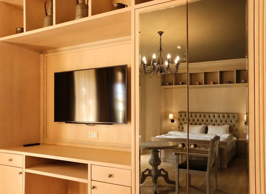 where to stay in london