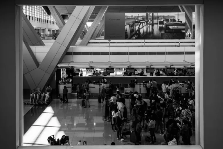 Best Travel Apps for Planning: 7 Essential Picks for Smoother Trips