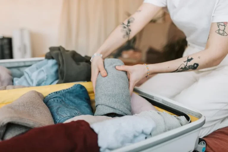 Family Travel Tips That Make Every Trip Smoother (From Parents Who’ve Done It)