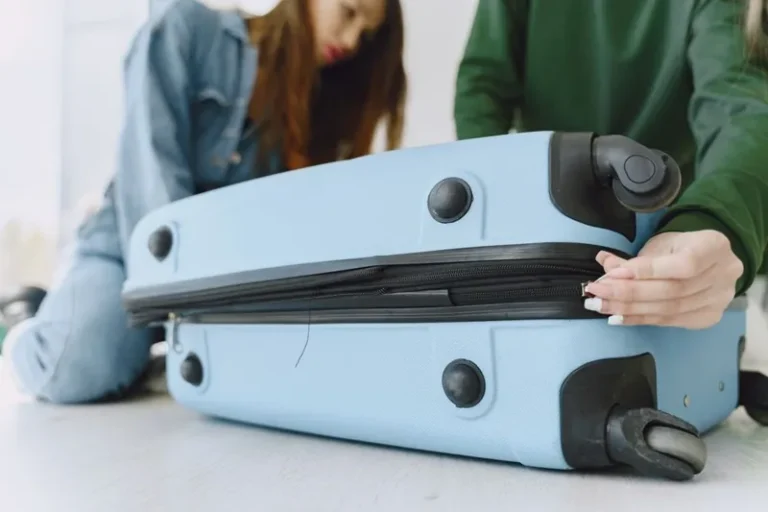 Travel Mistakes to Avoid: 8 Errors That Can Ruin Your Next Trip